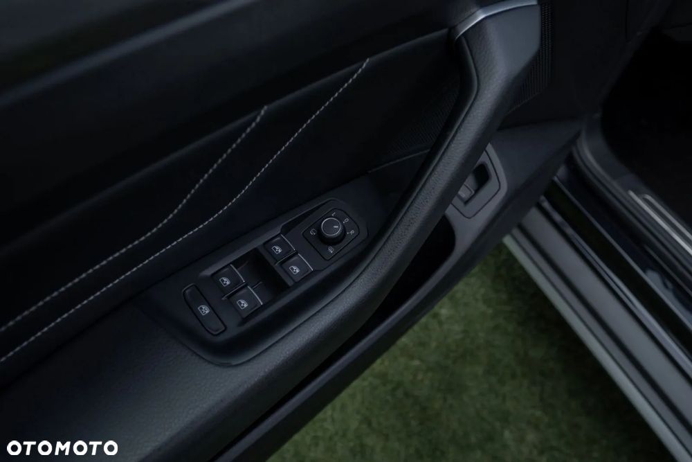 Volkswagen Passat Alltrack 2.0 TDI 4Mot DSG - 22