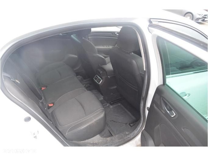 Renault Megane - 23