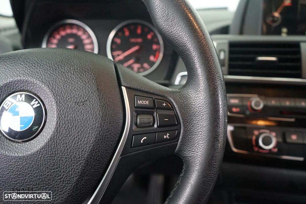 BMW 116 d Luxury Line - 21