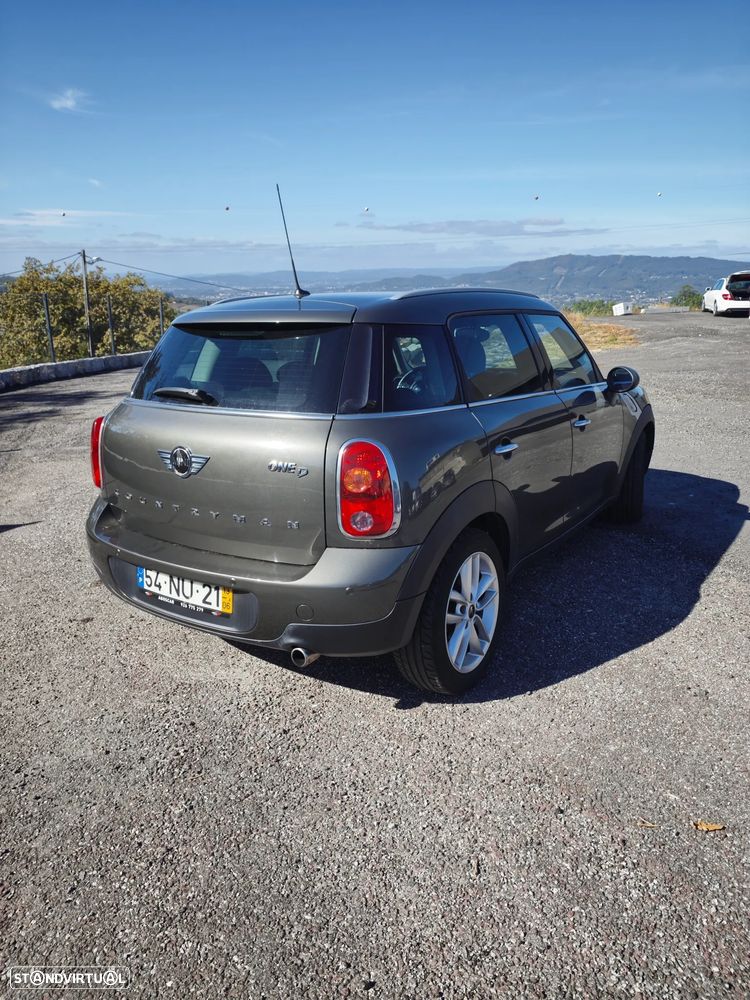 MINI Countryman One D - 4