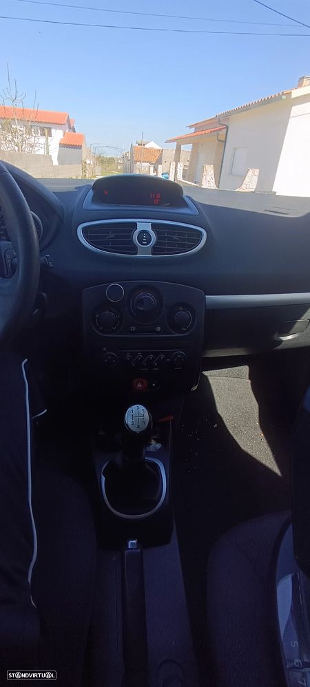 Renault Clio ver-1-2-tce-gt-j15 - 5