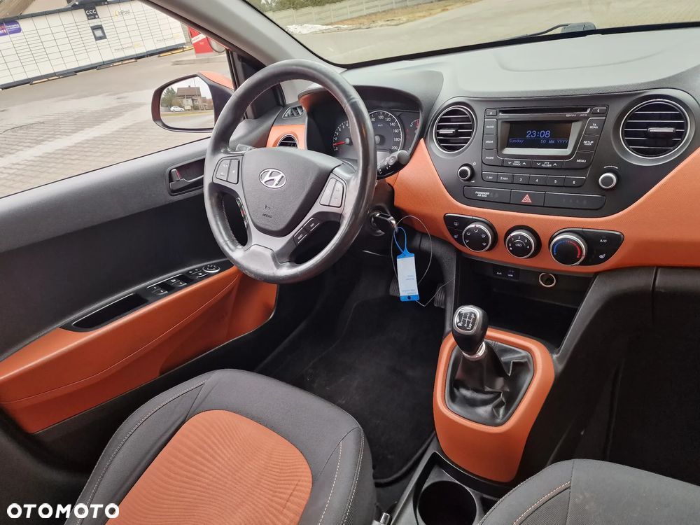 Hyundai i10 1.2 Trend - 13