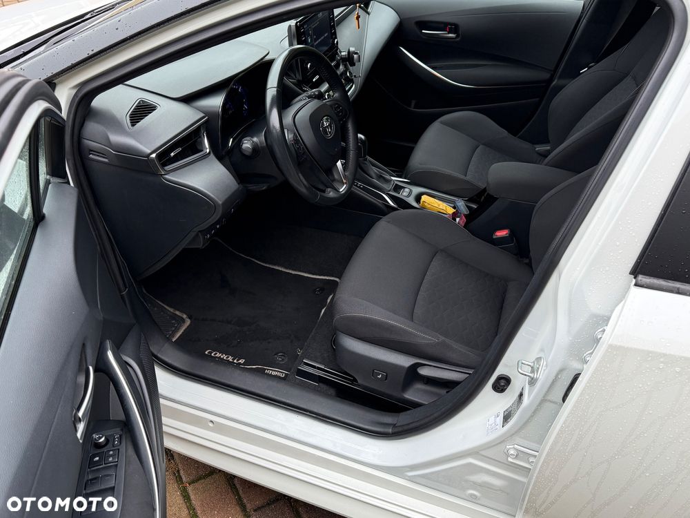 Toyota Corolla 1.8 Hybrid Active - 21