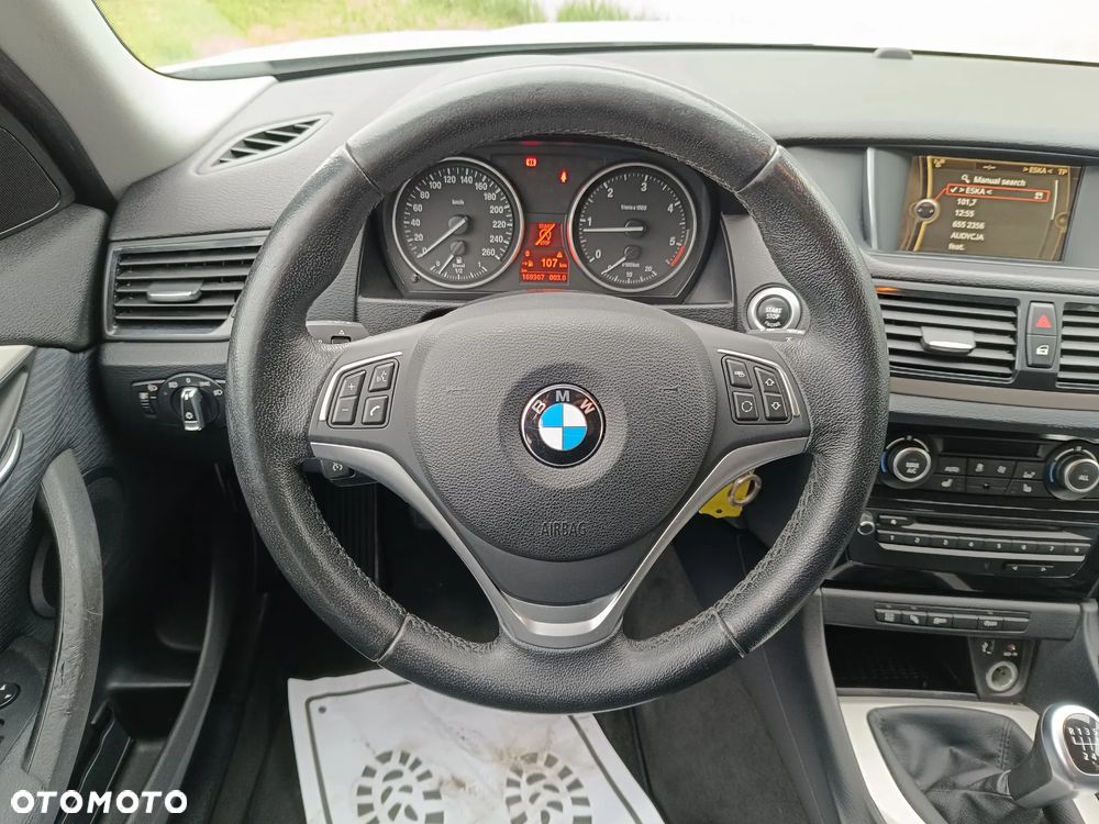 BMW X1 sDrive18d xLine - 18