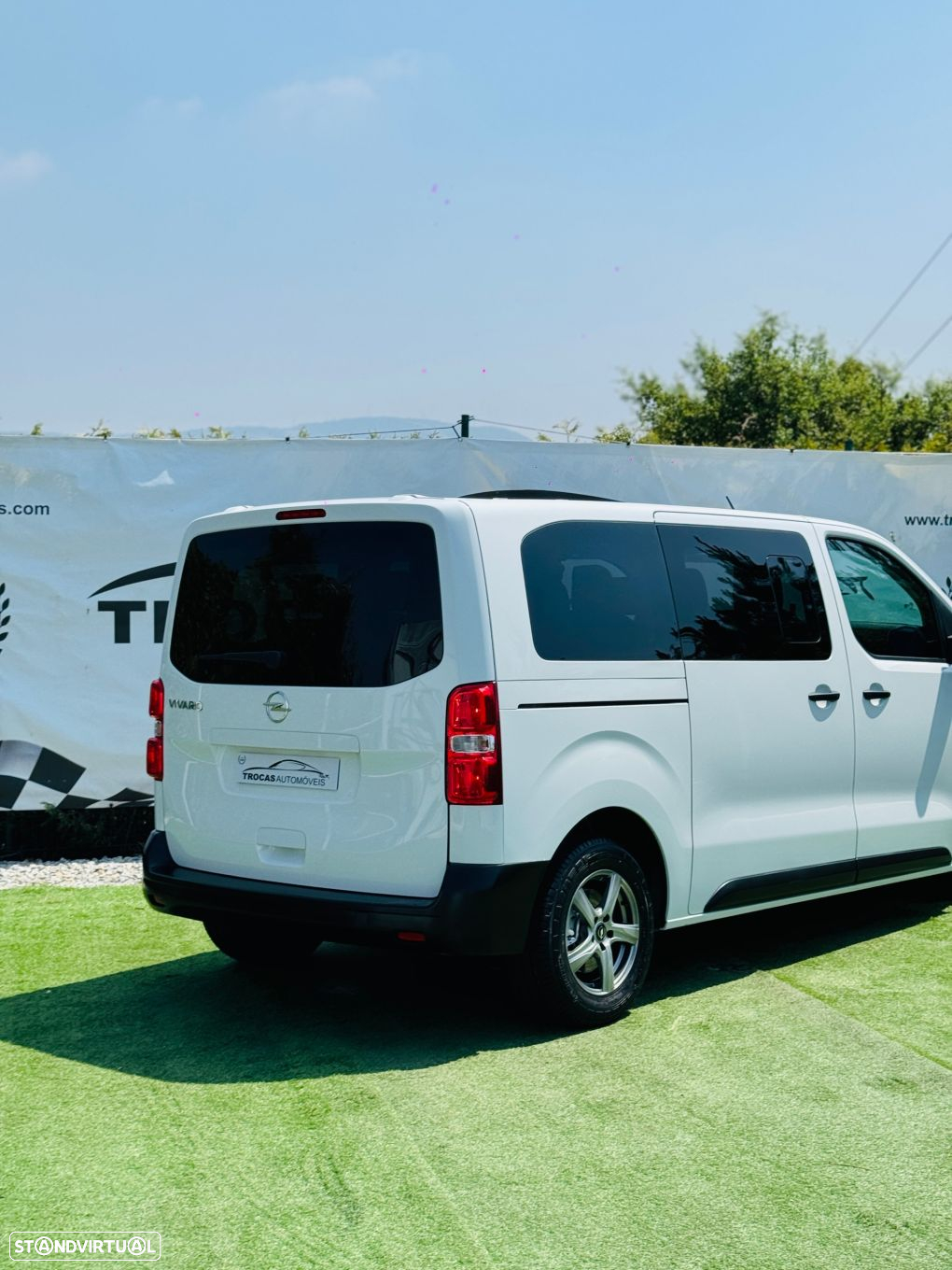 Opel Vivaro 1.5 CDTi L3H1 Essentia Inc - 37