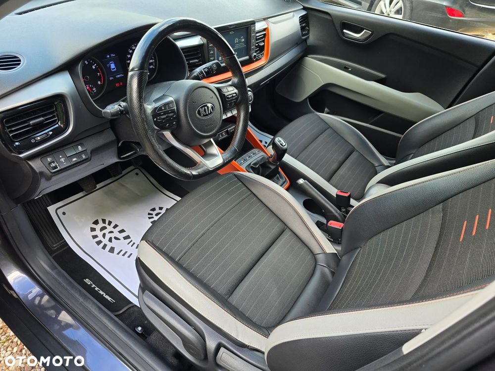 Kia Stonic 1.0 T-GDI 120 Spirit - 16