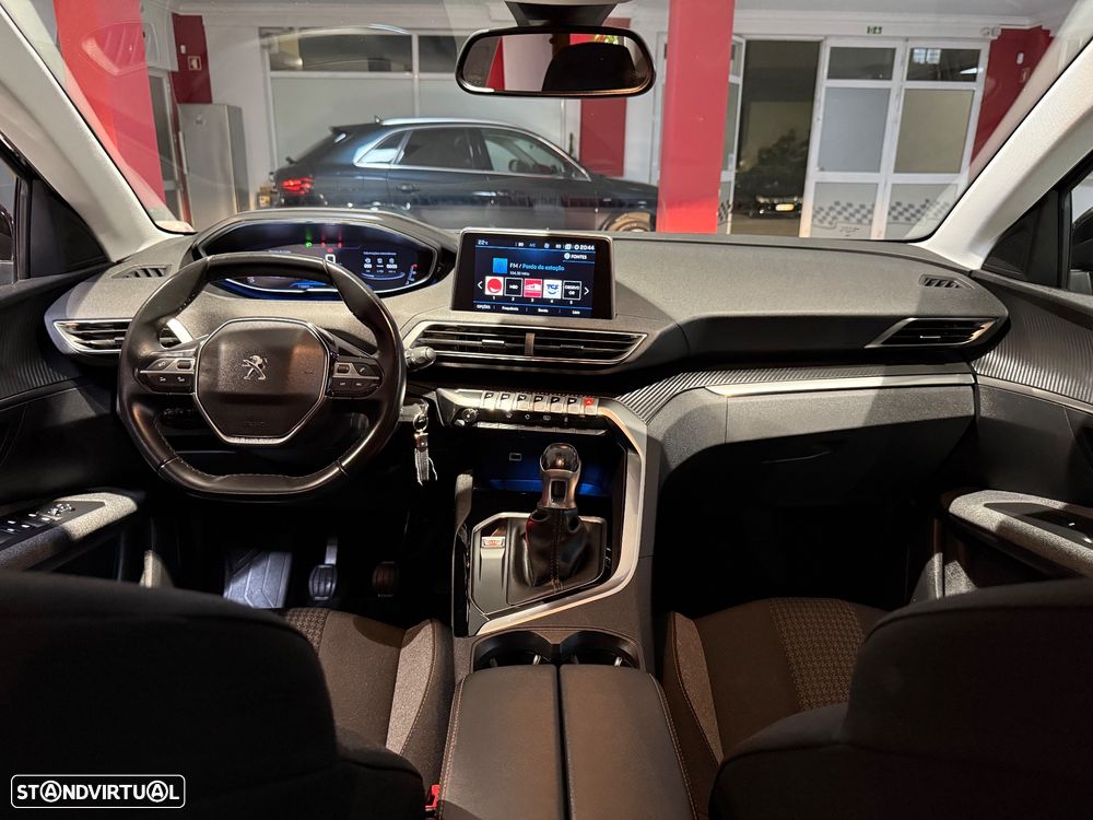 Peugeot 3008 1.5 BlueHDi Active - 11