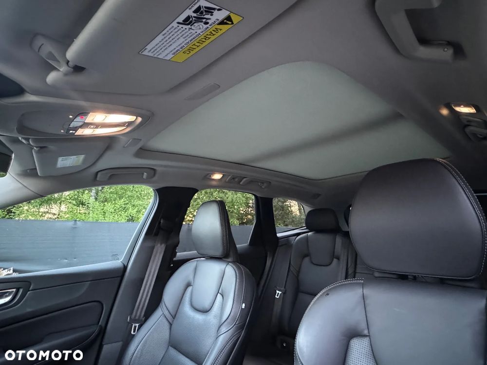 Volvo XC 60 B5 B AWD Inscription - 16