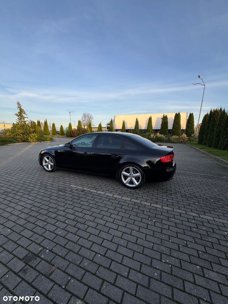 Audi A4 Limousine 2.0 TDI Quattro - 11