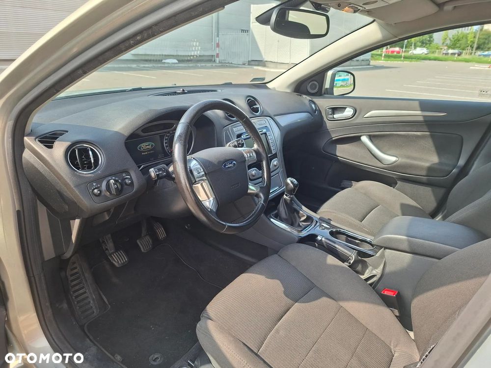 Ford Mondeo 2.0 Titanium - 6