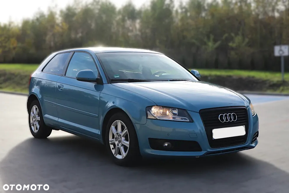 Audi A3 1.8 TFSI Attraction - 2