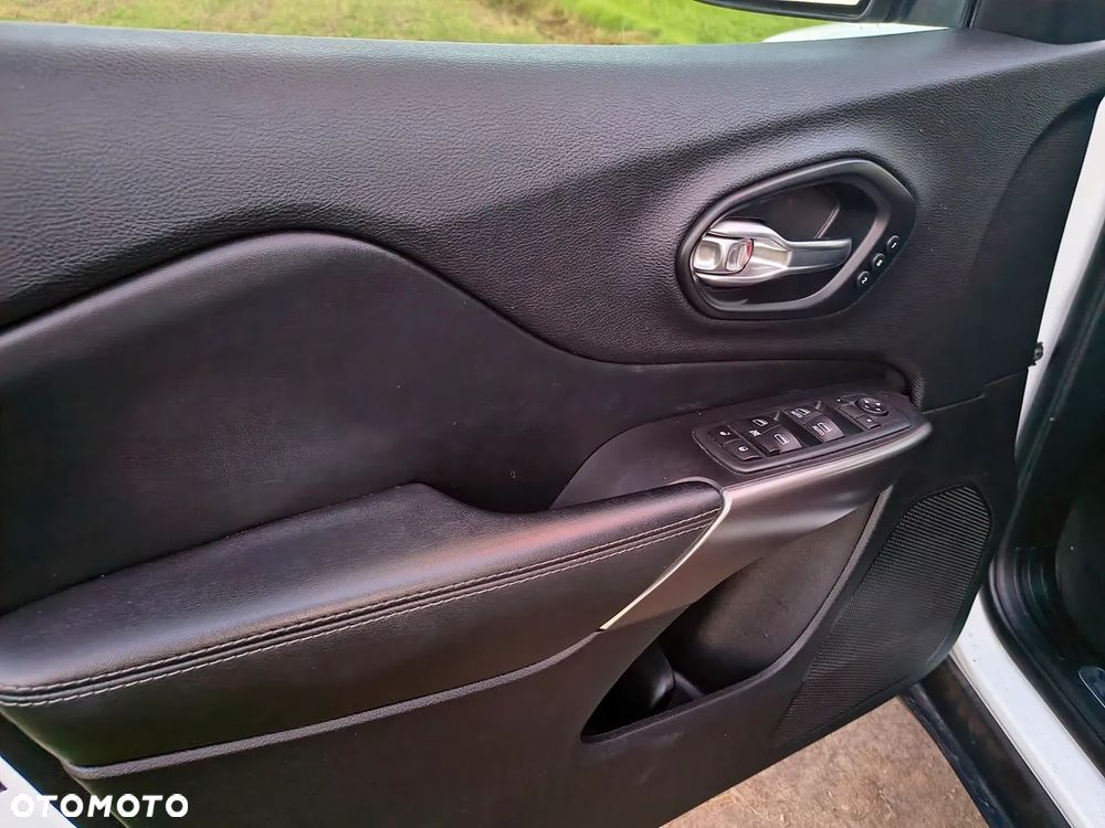 Jeep Cherokee 3.2 V6 Pentastar Active Drive I Automatik Limited - 18