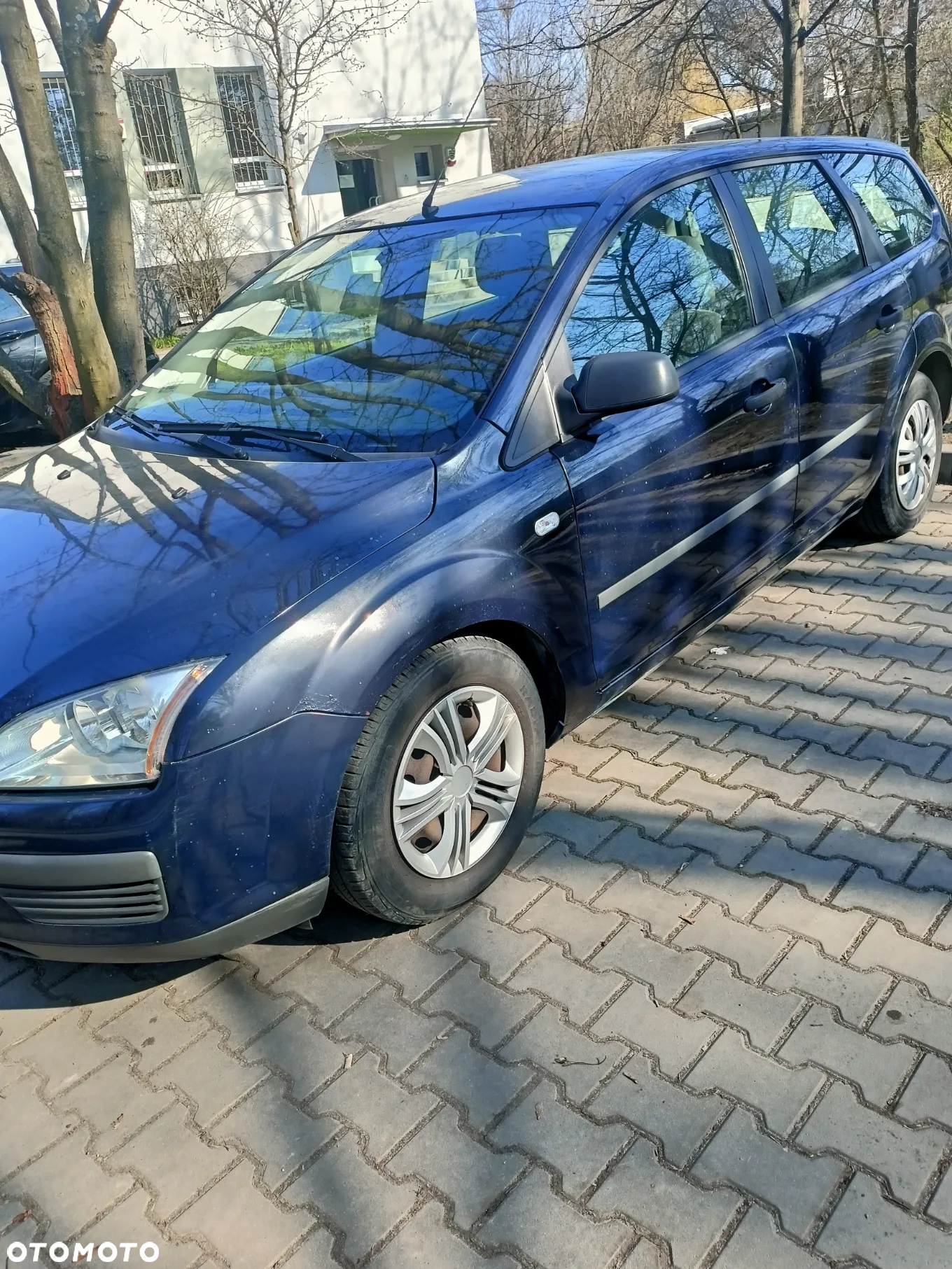 Ford Focus 1.6 TDCi Ambiente - 2