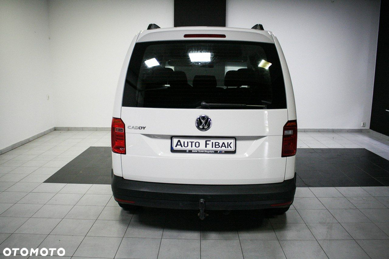 Volkswagen Caddy - 10