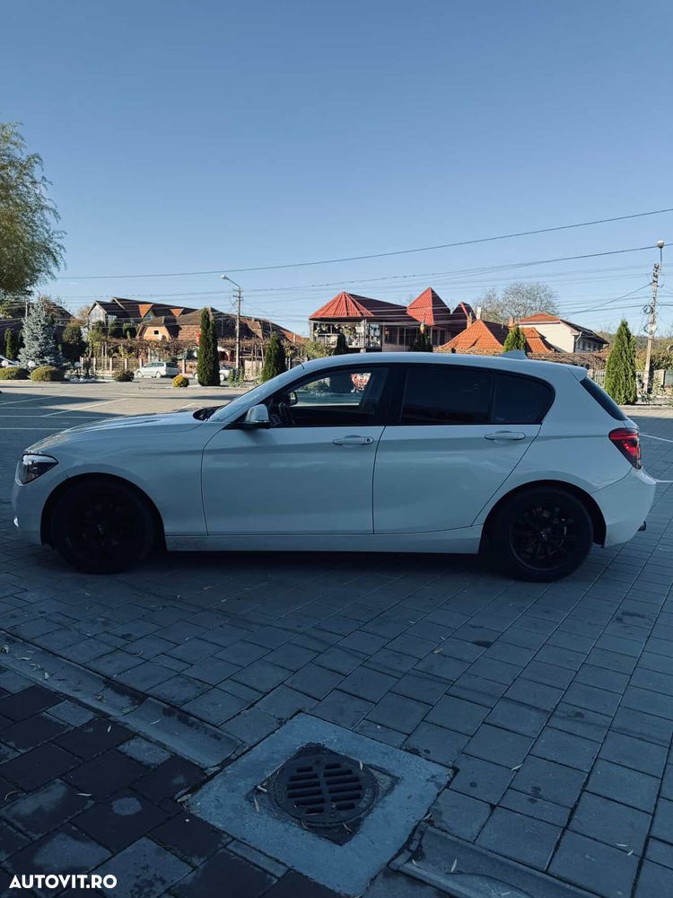 BMW Seria 1 116i - 5