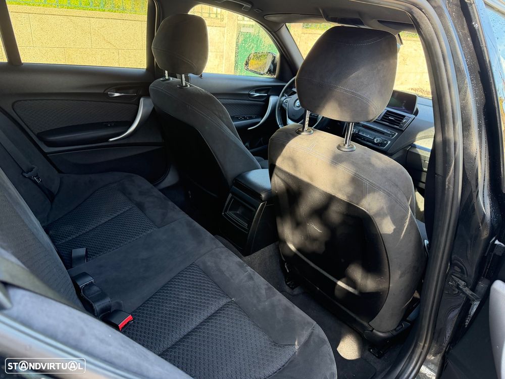 BMW 120 - 6
