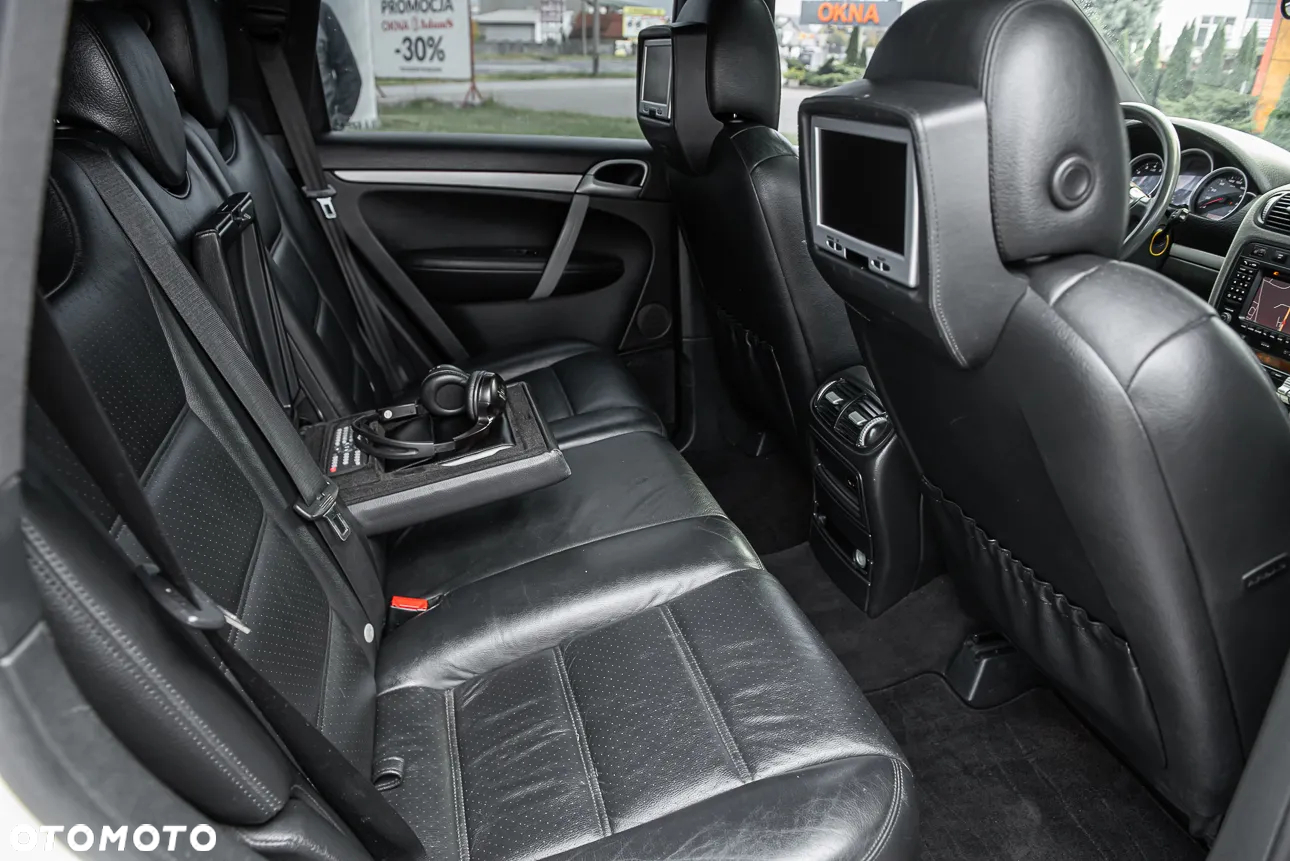 Porsche Cayenne S Tiptronic - 30