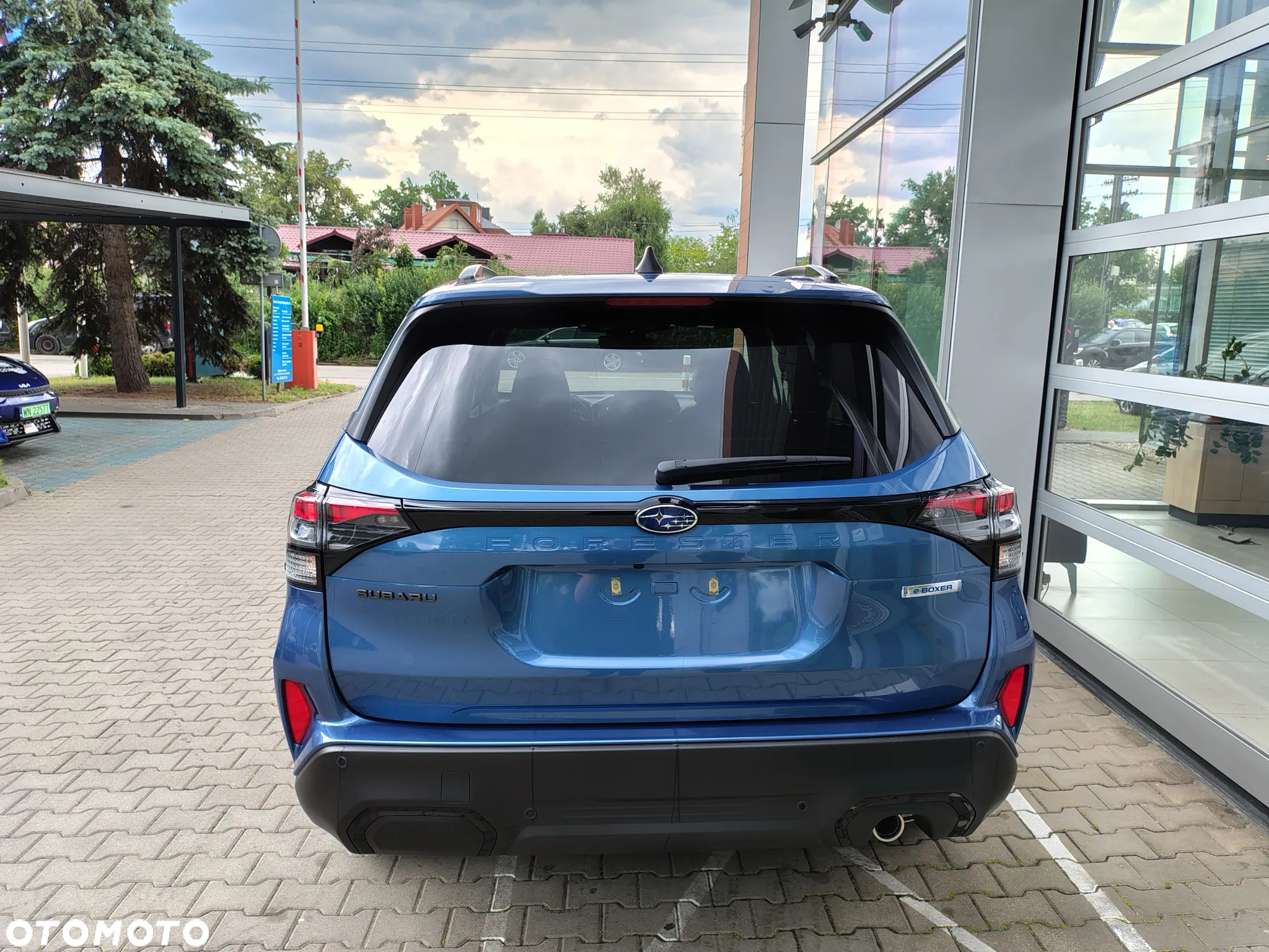 Subaru Forester 2.0i-L Platinum (EyeSight) Lineartronic - 4