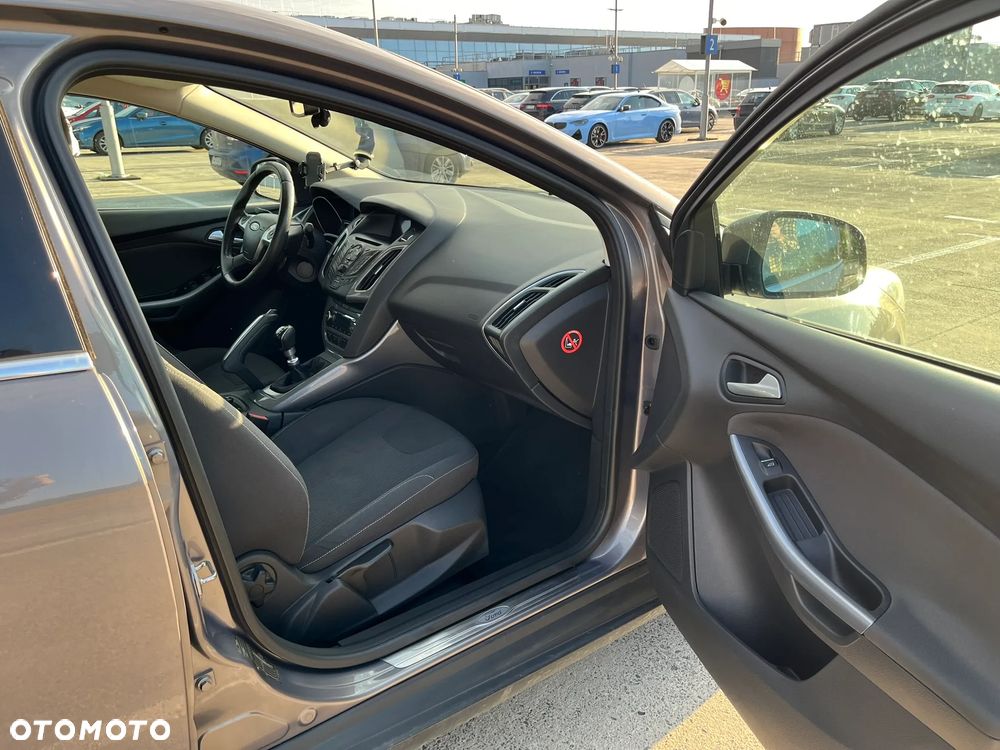 Ford Focus 1.6 EcoBoost Titanium - 14