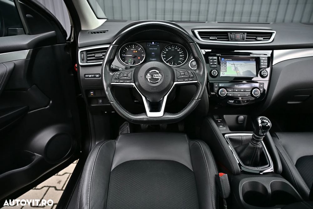 Nissan Qashqai 1.6 DCI ALL-MODE 4x4i TEKNA+ - 26