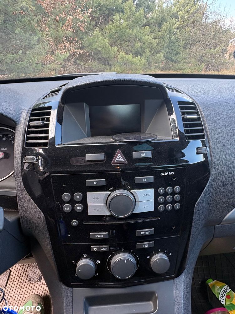 Opel Zafira - 11