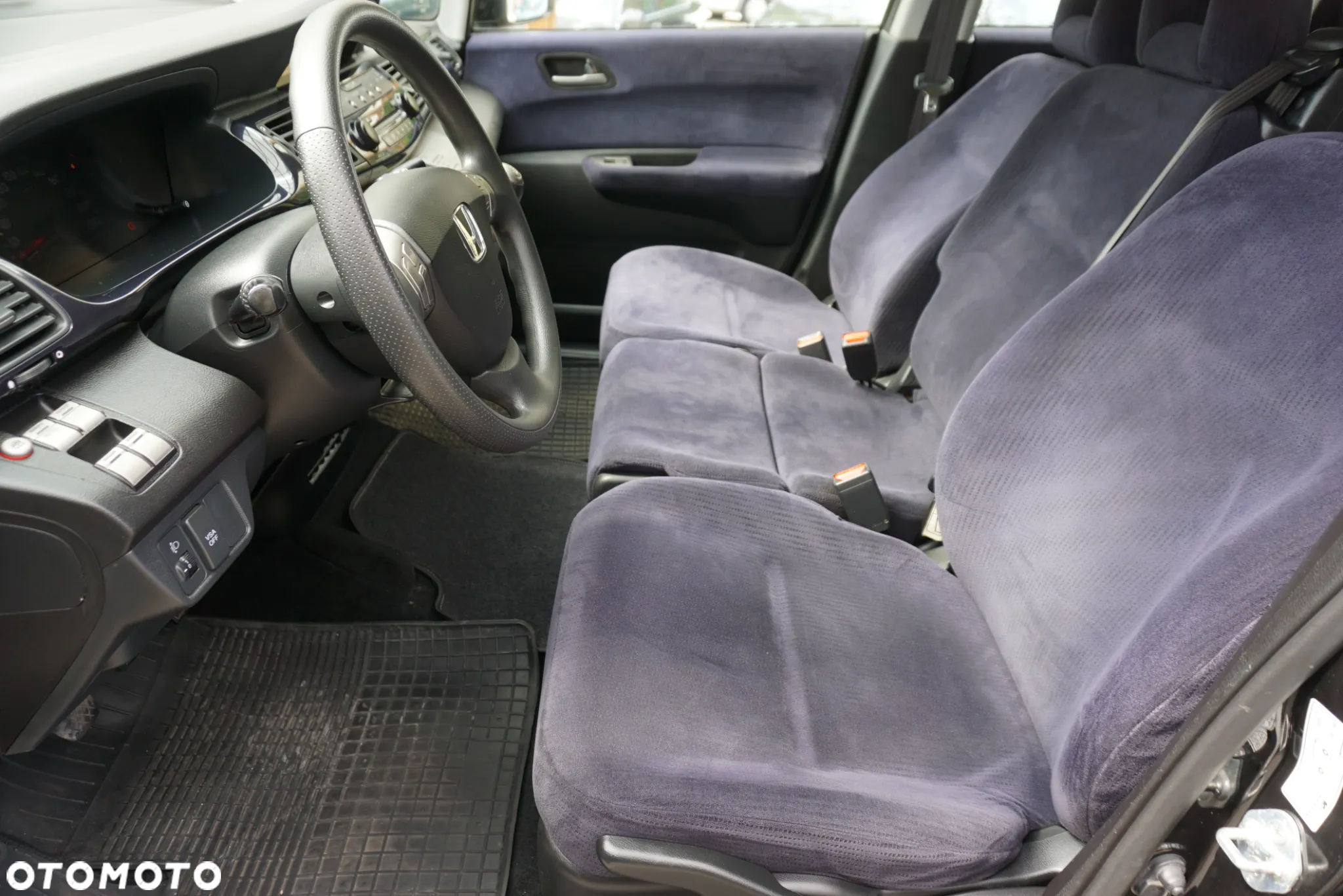 Honda FR-V 2.2 i-CTDi Comfort - 8