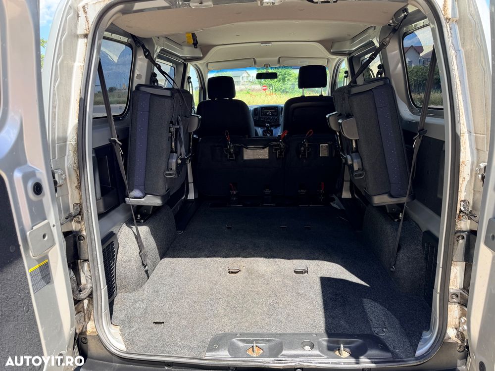 Nissan NV200 - 6
