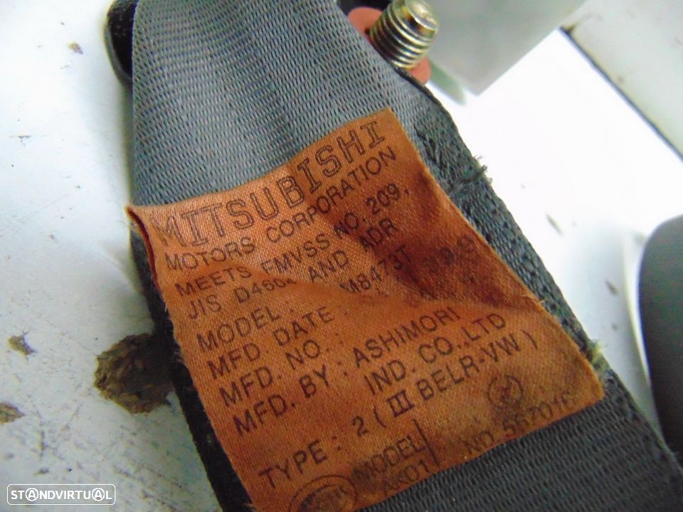 Mitsubishi l400 conjunto dos 3 cintos de segurança e palas de sol - 3