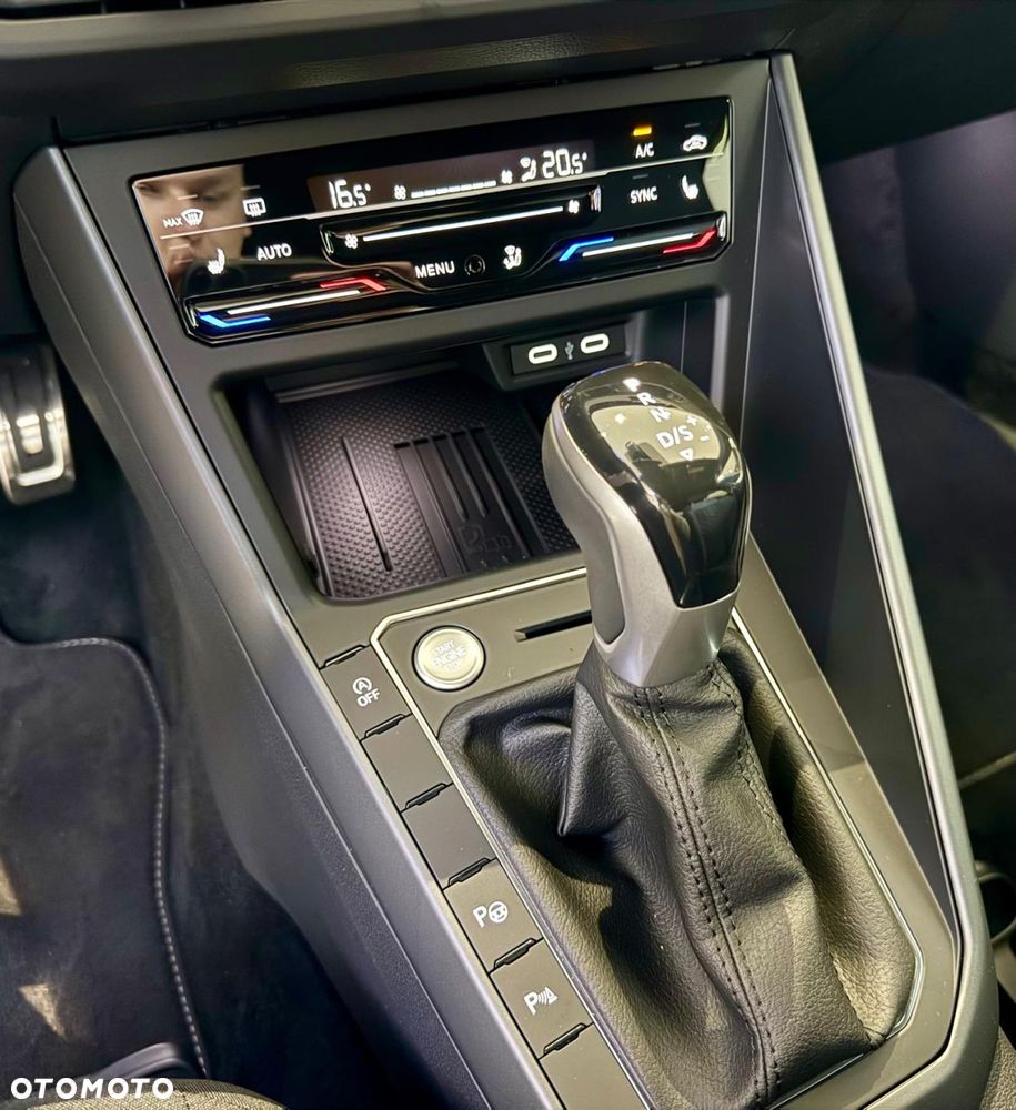 Volkswagen Taigo 1.5 TSI ACT R-Line Plus DSG - 17