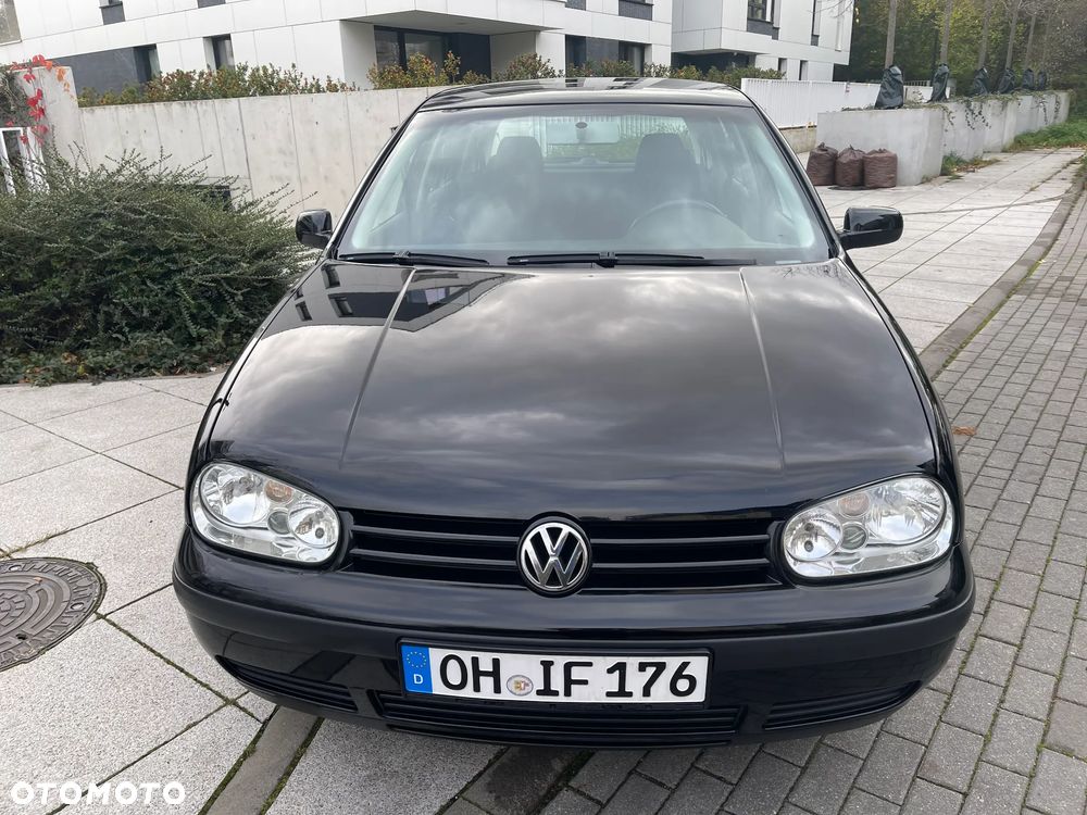 Volkswagen Golf IV 1.4 16V Comfortline - 1