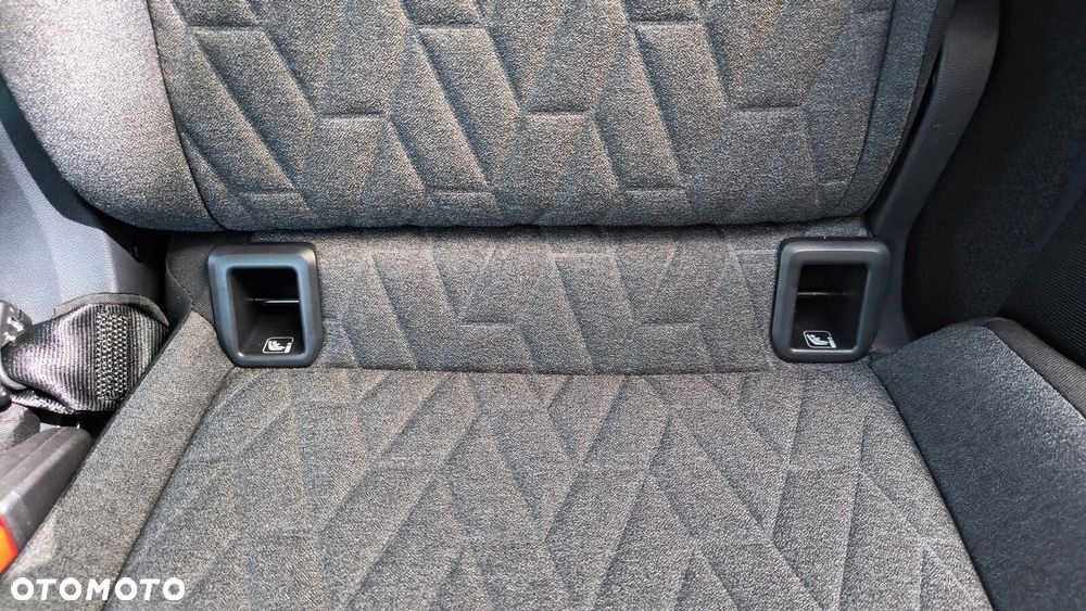 Volkswagen T-Cross - 18