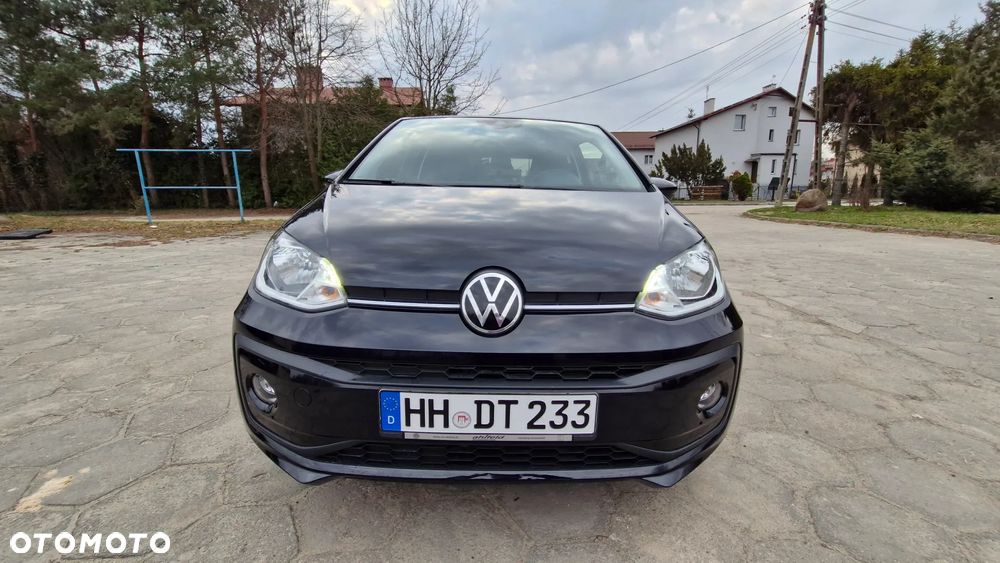 Volkswagen up! Active - 17