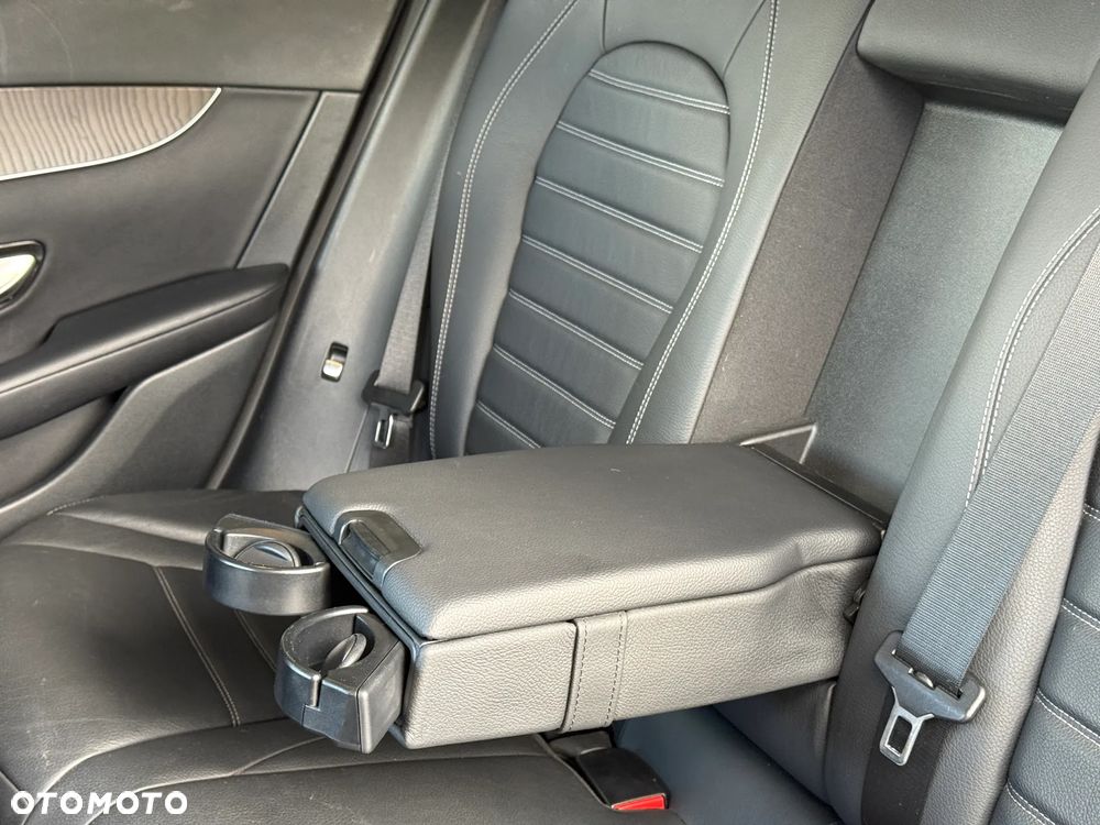 Mercedes-Benz GLC 350 d 4-Matic - 28