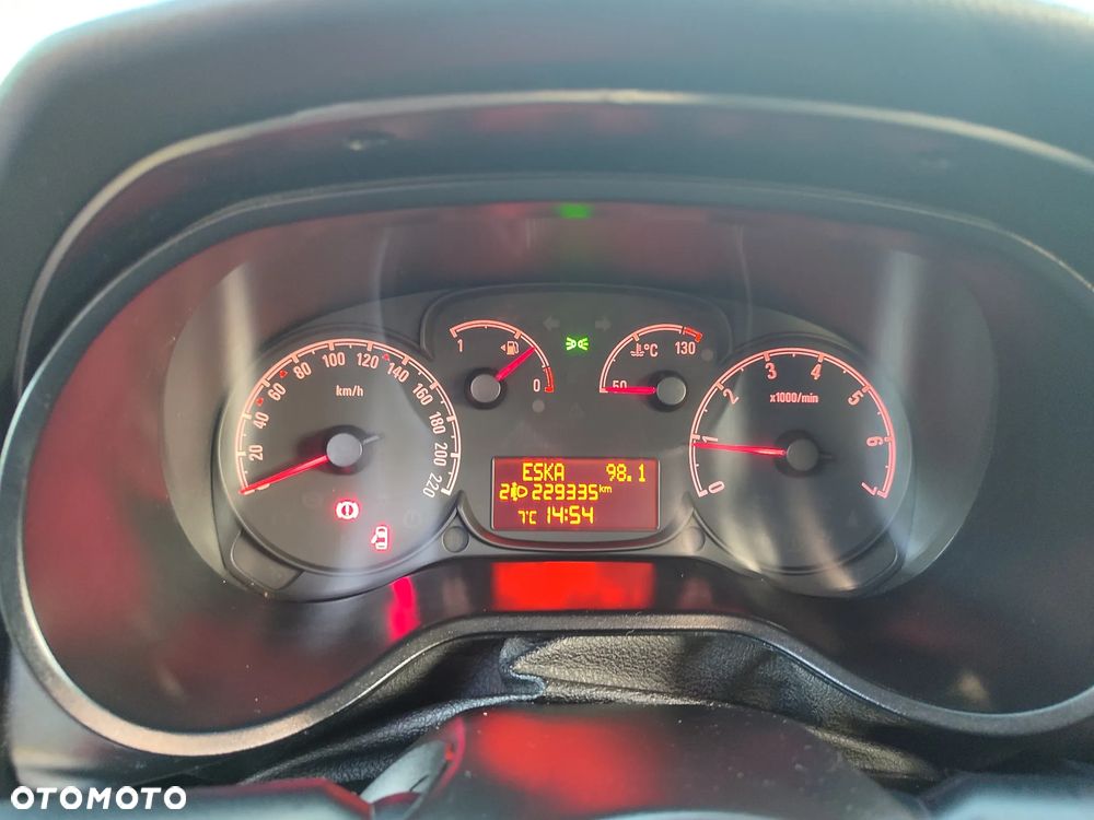 Opel Combo 1.6 CDTI Cosmo Eu6 - 20