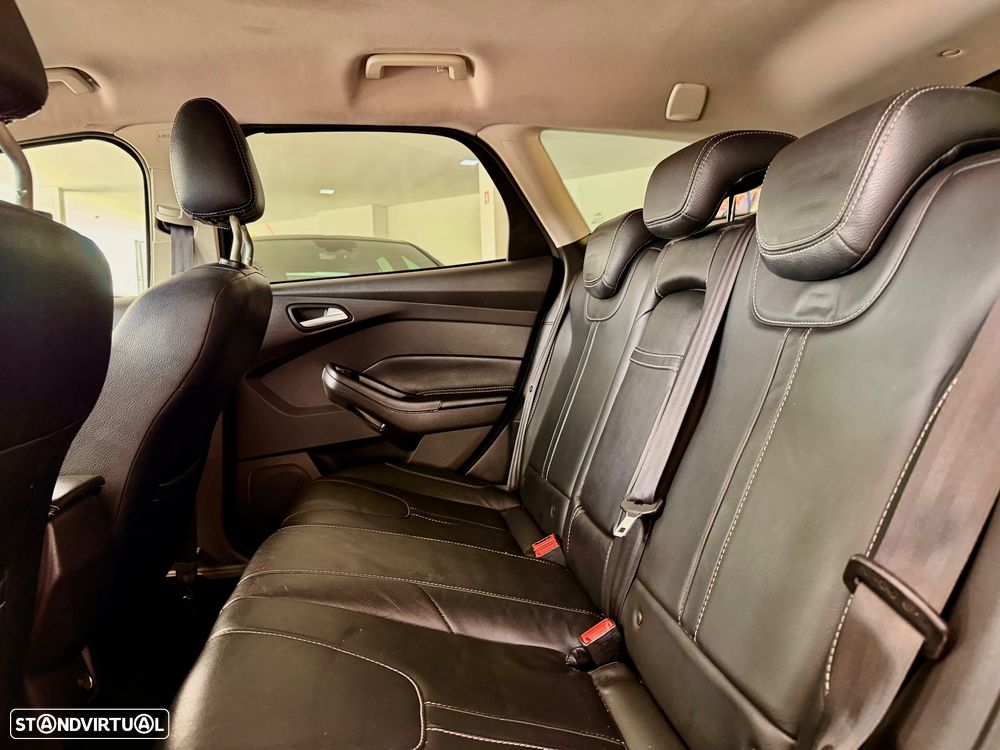 Ford Focus SW 1.6 TDCi ECOnetic 88g S&S Titanium - 19