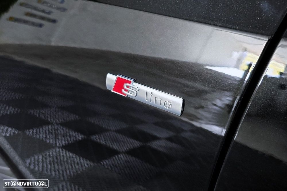 Audi A4 Avant 35 TDI S line S tronic - 46