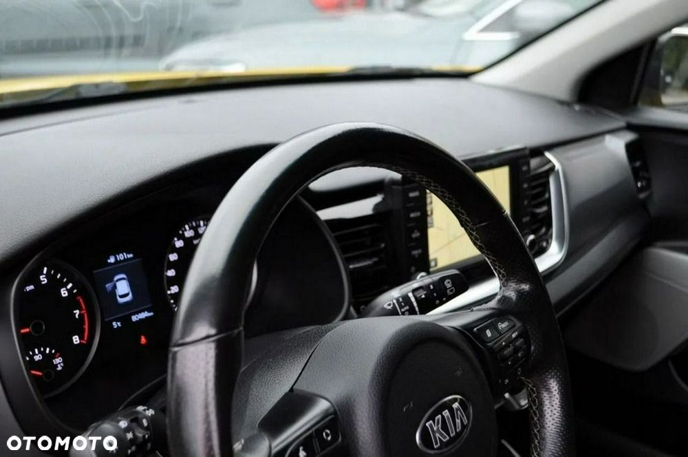 Kia Stonic 1.0 T-GDI 120 Spirit - 18