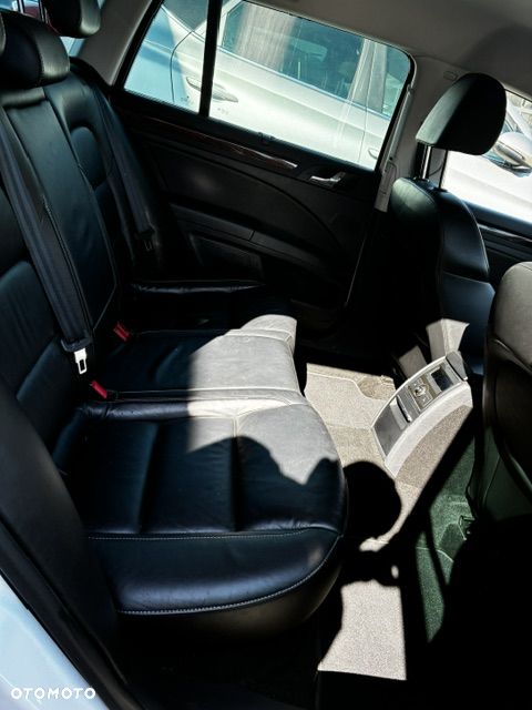 Skoda Superb 2.0 TDI DSG L&K - 11