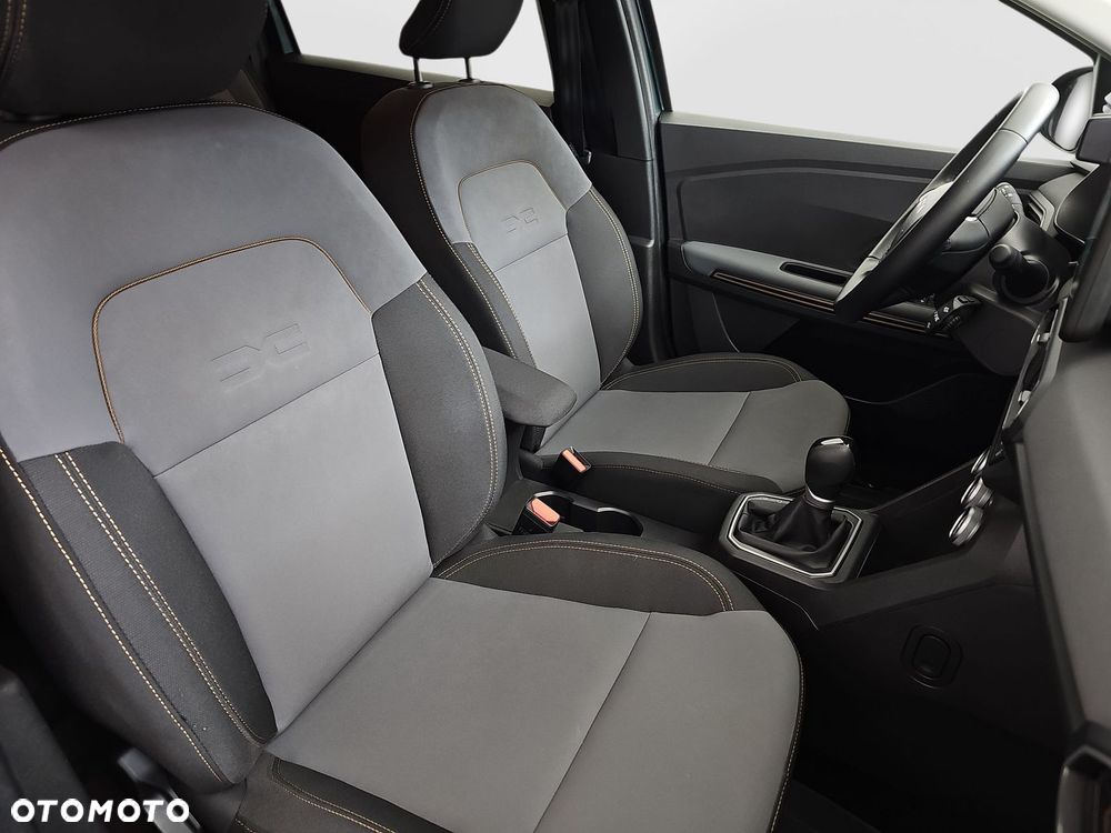 Dacia Jogger 1.6 Full Hybrid 140 Extreme MMT - 35