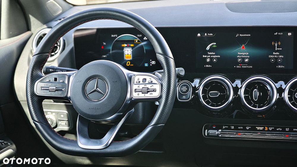 Mercedes-Benz GLA 200 d 8G-DCT AMG Line - 25