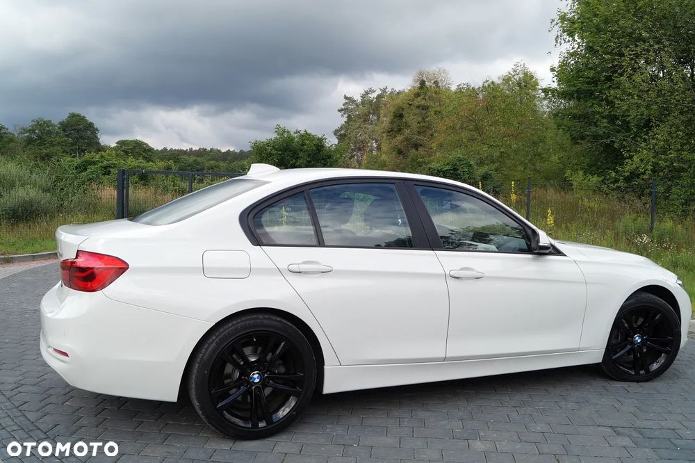 BMW Seria 3 318d Edition M Sport Shadow - 1