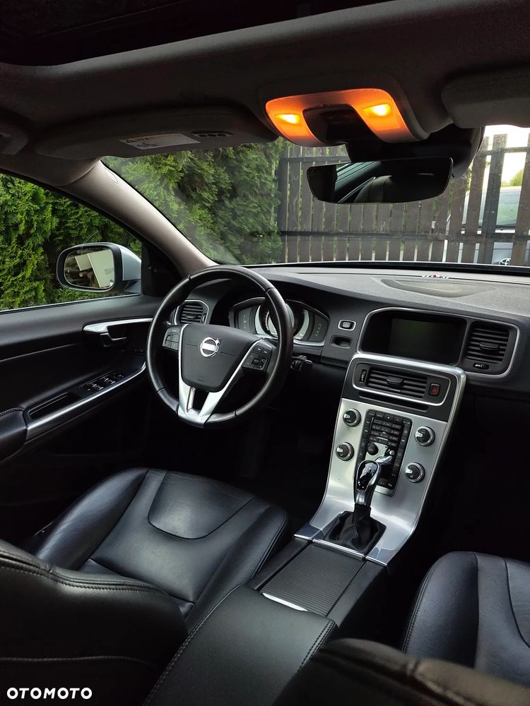 Volvo S60 - 8