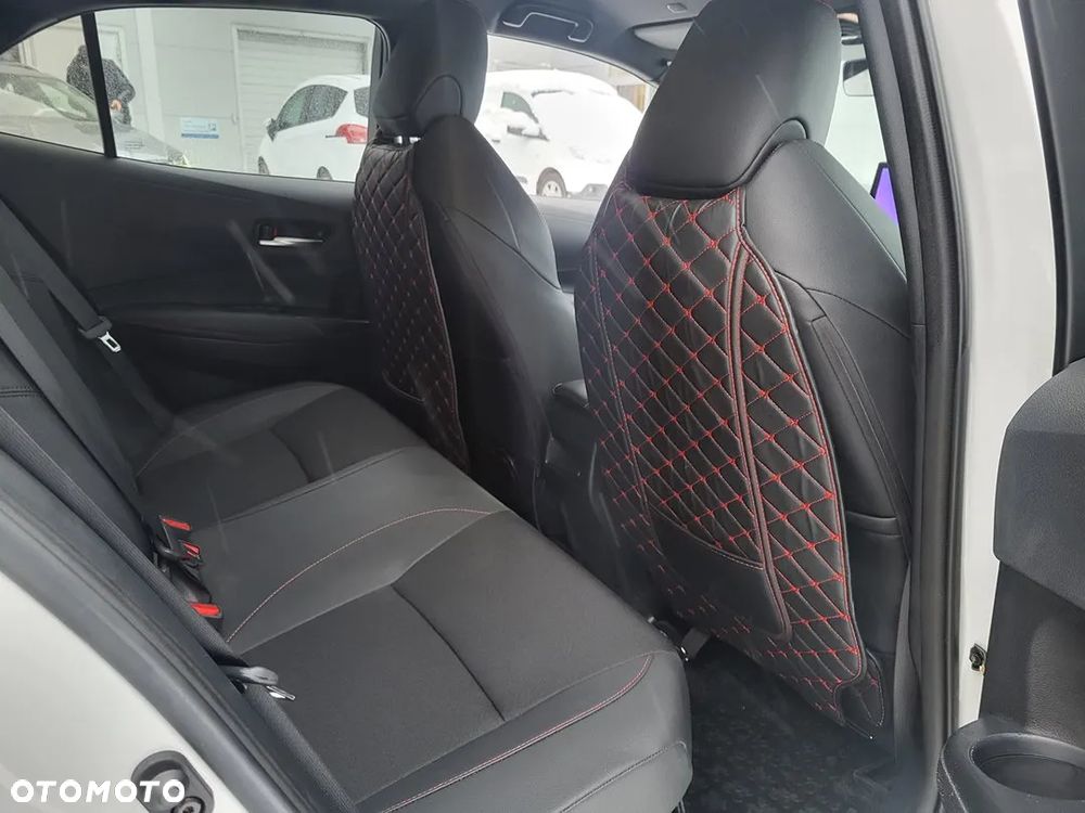 Toyota Corolla 2.0 Hybrid GR Sport Dynamic - 16