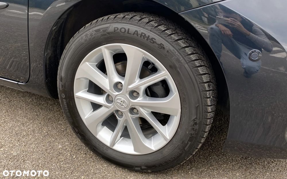Toyota Auris 1.6 Executive - 37