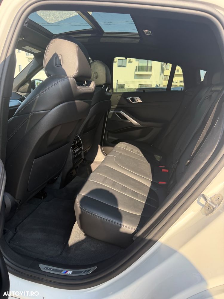 BMW X6 xDrive40i - 26