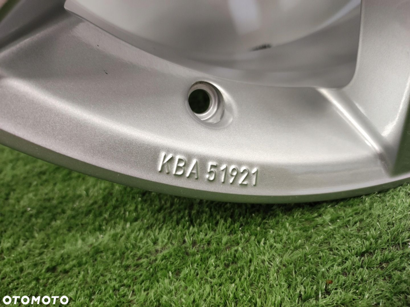 FELGA TRANSIT TOURNEO CUSTOM 7x17 ET 53 64R7705 - 5