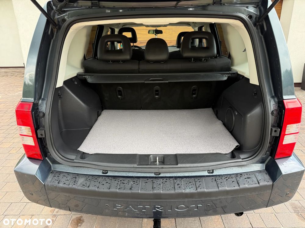 Jeep Patriot - 17
