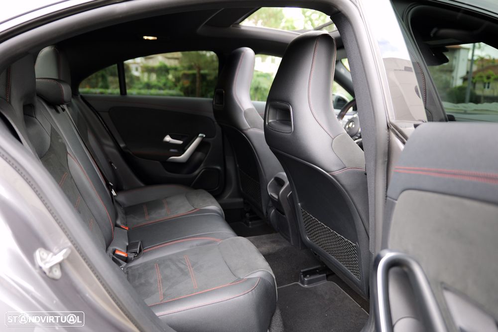 Mercedes-Benz CLA 180 - 24