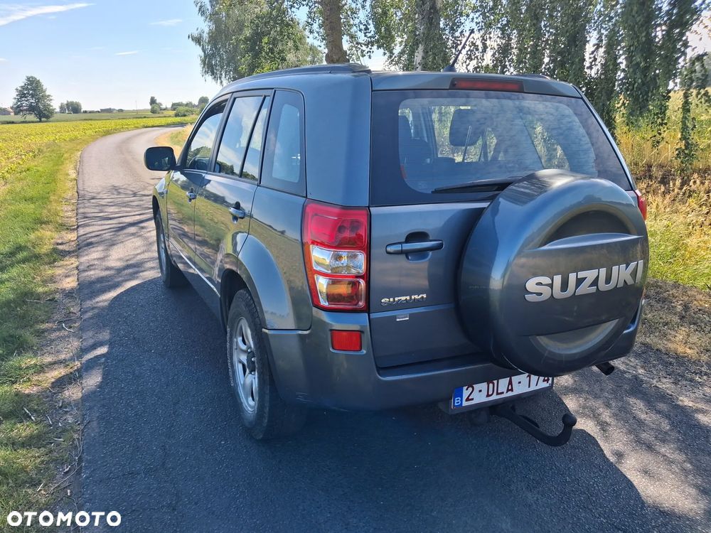 Suzuki Grand Vitara 1.9 DDiS Comfort DPF Limited - 8