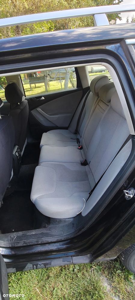 Volkswagen Passat 2.0 TDI Comfortline - 7